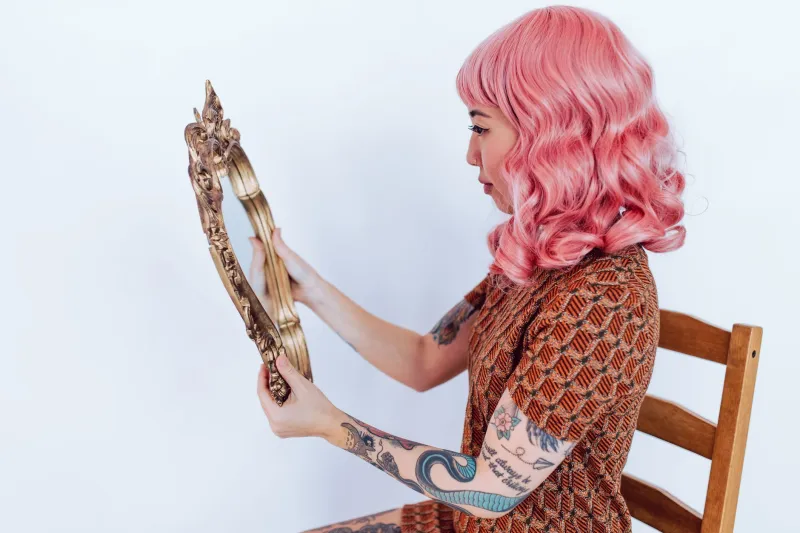 Are You Actually Being Honest Online — Or Just Really Good at Performing It?