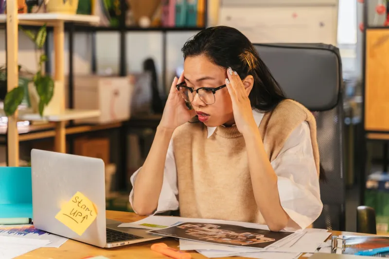 Why Watching Other People Win Is Making You Worse at Your Own Work